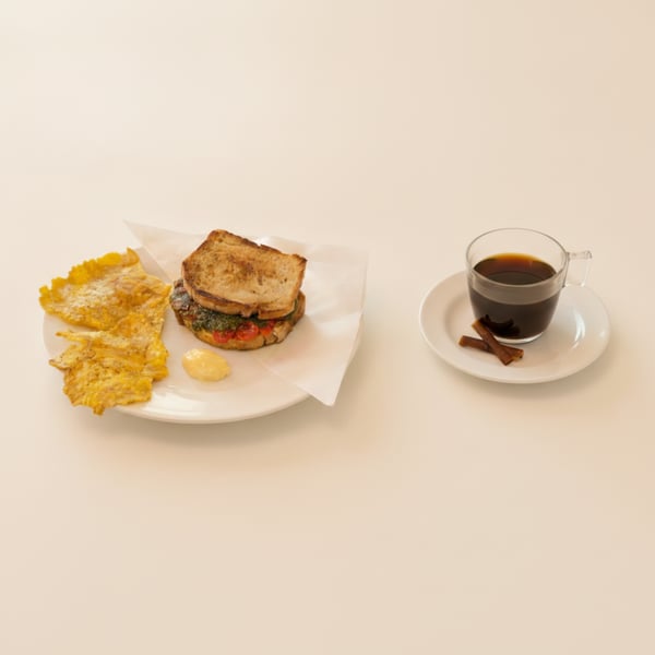 Sandwich y Bebida